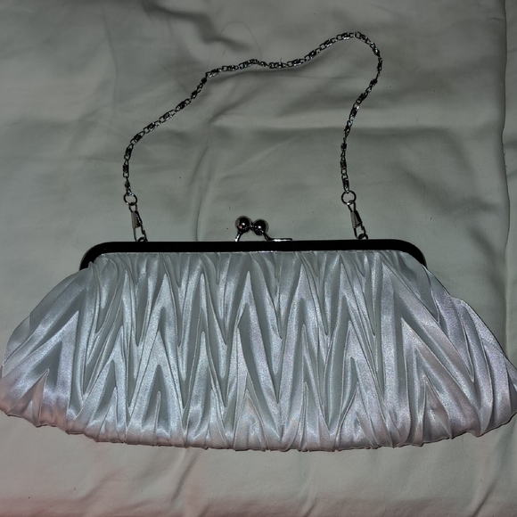 Handbags - Elegant White Clutch Bag